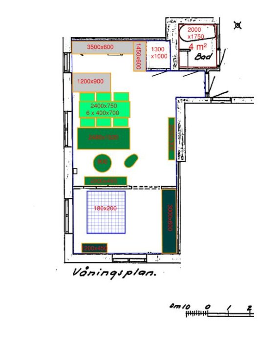 Planritning av en 2rok lägenhet med möbleringsförslag inklusive måttangivelser för rum och möbler.