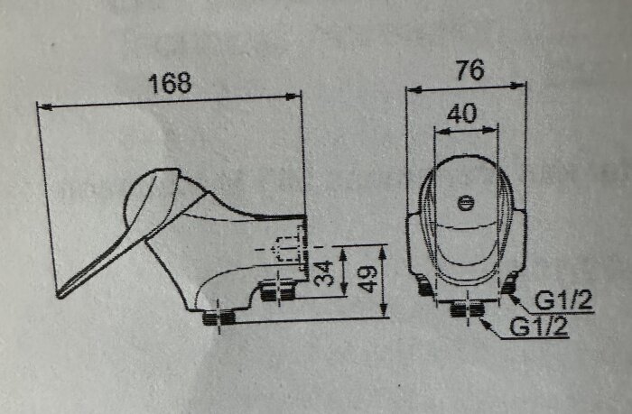 Ritning av en blandare med dimensioner angivna, inklusive anslutningarna märkta med G 1/2.