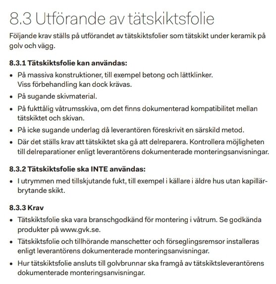 Skärmdump av en text om användning av tätskiktsfolie, inkluderar regler för korrekt montering under keramik.