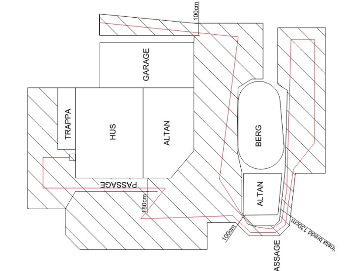 Planritning över en trädgård visar hus, garage, altaner, trappa och smala passager anpassade för robotgräsklippare.