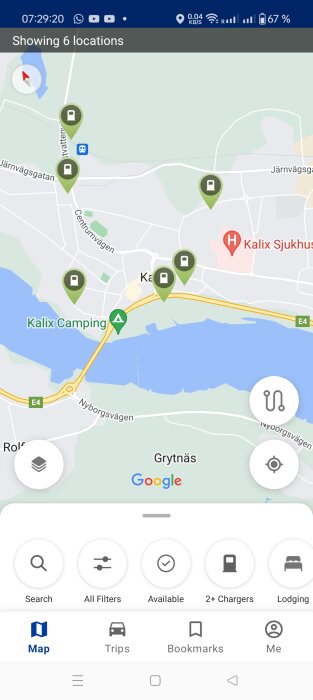 Skärmdump av kartapp som visar elbilsladdningsstationer i Kalix, Sverige.