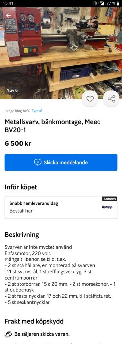 Röd och svart metallsväng monterad på arbetsbänk, modell Mee BV20-1, med verktygsförvaring i bakgrunden.