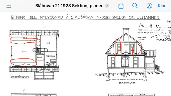 Arkitektritning av ett hus från 1923, planlösning och sektion, med rödmarkeringar som visar väggar som övervägs att rivas.