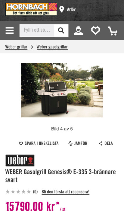 Weber Gasolgrill Genesis E-335 3-brännare svart på Hornbachs webbplats, priset anges till 15790 kr.