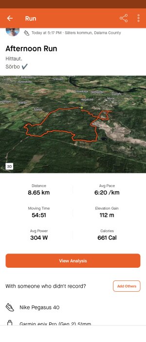 Skärmdump av en löpapp som visar en karta med avslutad löprunda, distans, tid och kaloriförbränning.