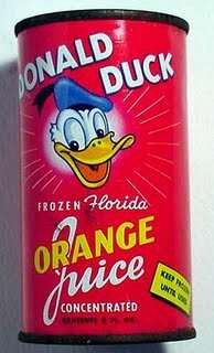 Burk med Donald Duck fryst koncentrerad apelsinjuice.