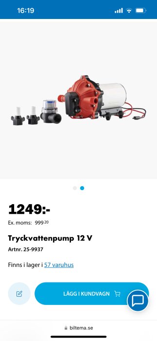 Ny tryckvattenpump 12V med tillbehör och pris, avsedd att ersätta en defekt pump med bättre flöde.