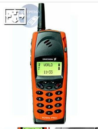 Robust Ericsson R250 PRO mobiltelefon i orange med antenn, liknar en komradio.