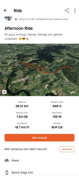 Skärmavbild av cykeltur med karta, sträcka och statistik såsom tid, hastighet och kaloriförbrukning.