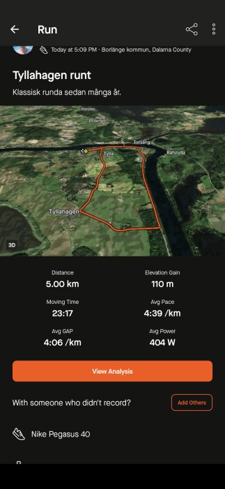 Satellitbild av löprundan Tyllahagen runt i Borlänge. Sträckan är 5 km, tid 23:17, stigning 110 m, medelfart 4:39/km och genomsnittlig kraft 404 W.