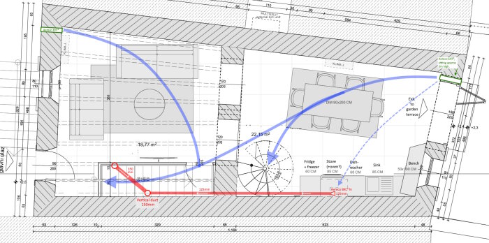 Planskiss över bottenplan med ritade rördragningar genom trapphuset med olika dimensioner och anslutningspunkter. Ritat av ventilationssystemet från Aereco.