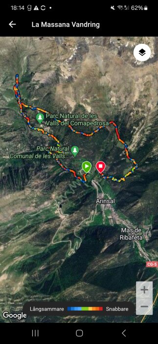 Karta över vandringsleder i La Massana-området i Andorra, inklusive Parc Natural de les Valls del Comapedrosa och byarna Arinsal och Mas de Ribafeta.