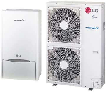 LG Therma V luft til vann varmepumpe med innedel og utedel, to store sirkulære vifter på utedelen og kontrollpanel på innedelen.