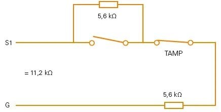 Elkretsdiagram med två 5,6 kΩ-motstånd, en kopplingspunkt TAMP, och en beteckning som visar att den totala resistansen är 11,2 kΩ mellan terminalerna S1 och G.