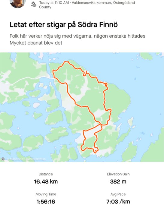 Karta över Södra Finnö med en markerad vandringsrutt i rött. Texten beskriver en stigletning med detaljer om distans, höjdökning, tid och medeltempo.