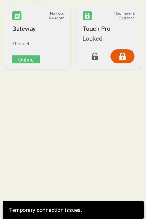 Skärmbild av låsstyrningsapp som visar gateway online och låset "Touch Pro" låst, med felmeddelandet "Temporary connection issues.