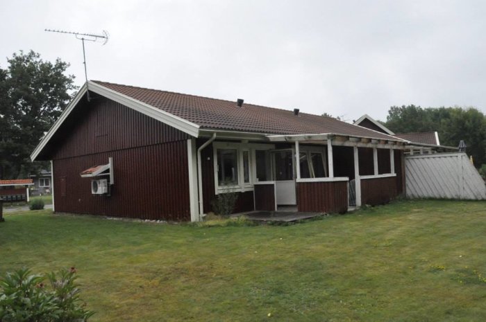 baksida hus.jpg