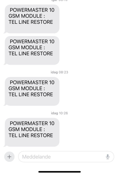 Fyra SMS på en mobilskärm från PowerMaster 10 GSM-modul med meddelanden om återställning av telefonlinje.