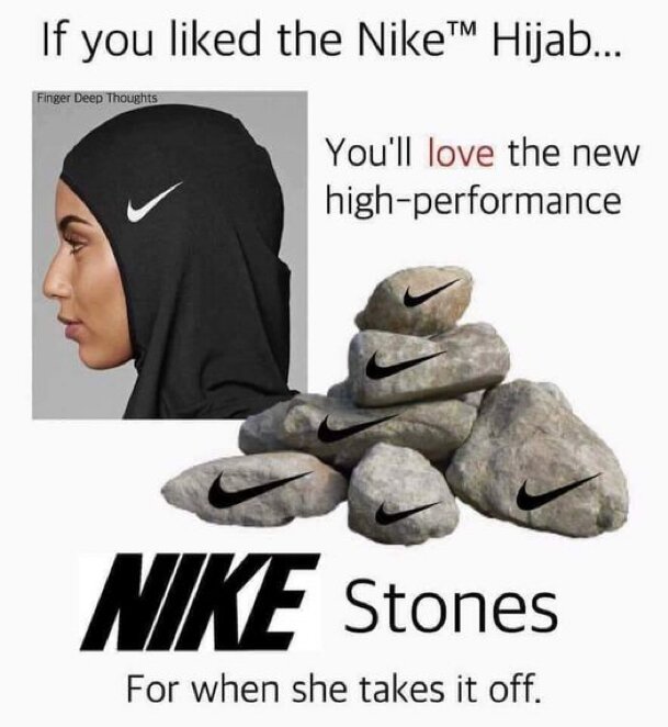 Montage som visar en kvinna i en Nike-hijab och en hög med stenar med Nike-loggor, texten "Nike Stones" och text som antyder stenarnas syfte när hijaben tas av.