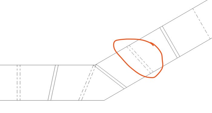 Ritning som visar ledningar där en skarv är markerad med orange cirkel och verkar vara placerad i en vinkel som inte är 90 grader.