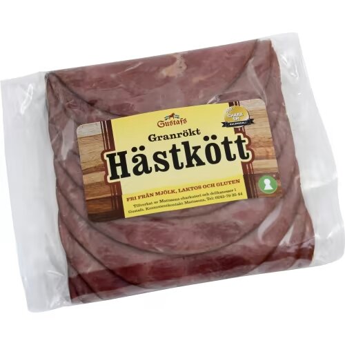 Förpackning med granrökt hästkött från Gustafs, märkt som fri från mjölk, laktos och gluten.