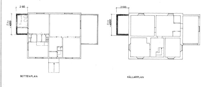 Ritningar över bottenplan och källarplan i ett hus, inkluderande mått och rumslayout.