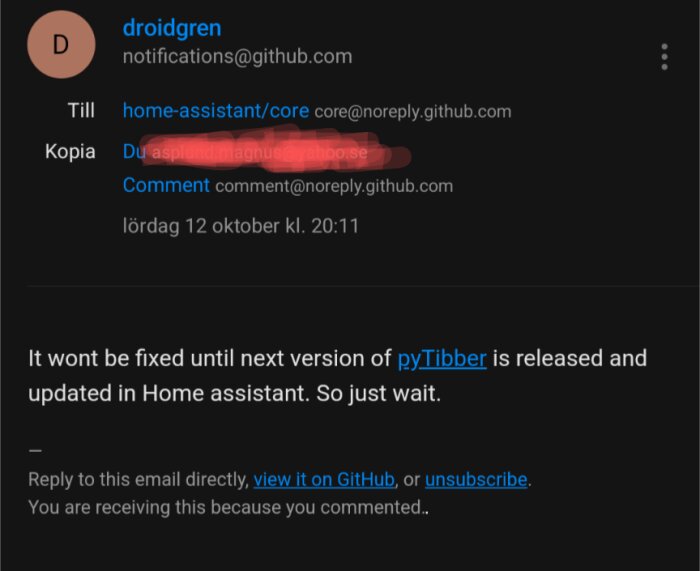 Skärmdump av en e-postnotifikation från GitHub, där pyTibber-uppdateringen diskuteras, med anmärkning om väntan på nästa version.