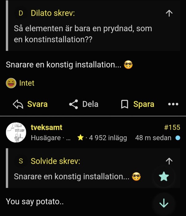 En diskussionstråd där flera personer ifrågasätter om ett element är en konstinstallation med emojis och kommentarer.