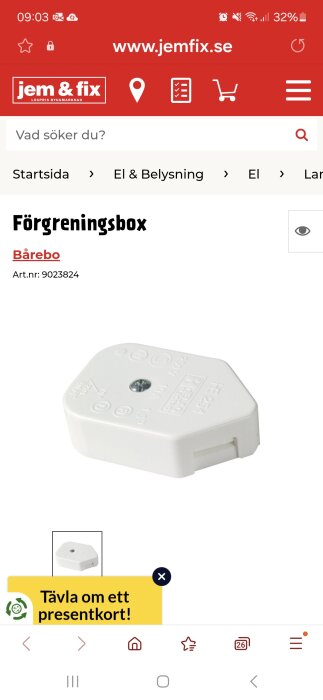 Vit Bårebo förgreningsbox utan uttag för jordad anslutning, visas på jemfix.se.