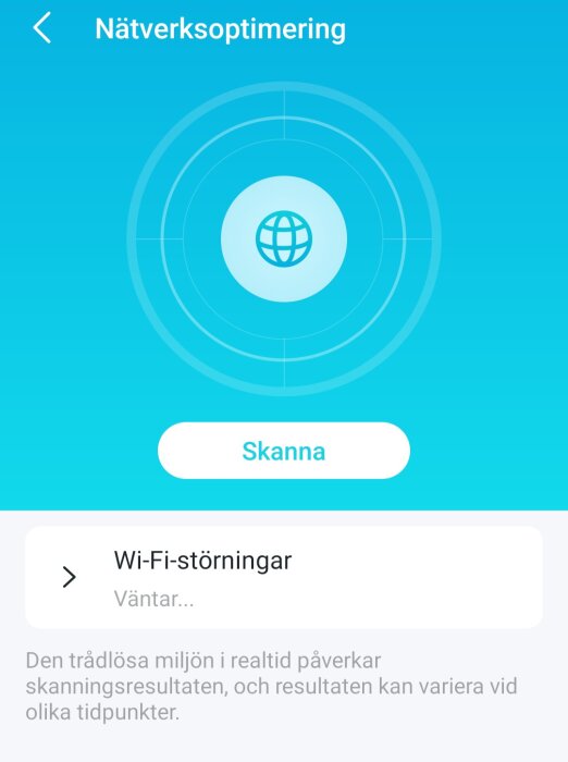 Skärmbild av app för nätverksoptimering med knappen "Skanna" och texten "Wi-Fi-störningar väntar.