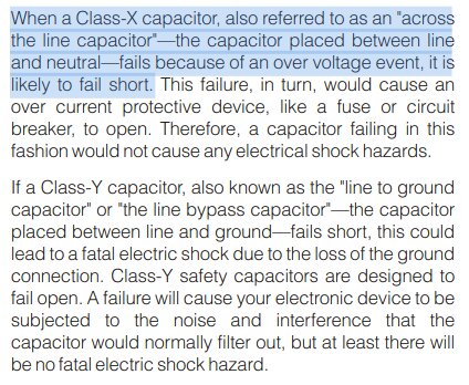 Bilden visar textstycken med tekniska beskrivningar av X- och Y-kondensatorer, inklusive deras funktion och säkerhetsaspekter vid fel.