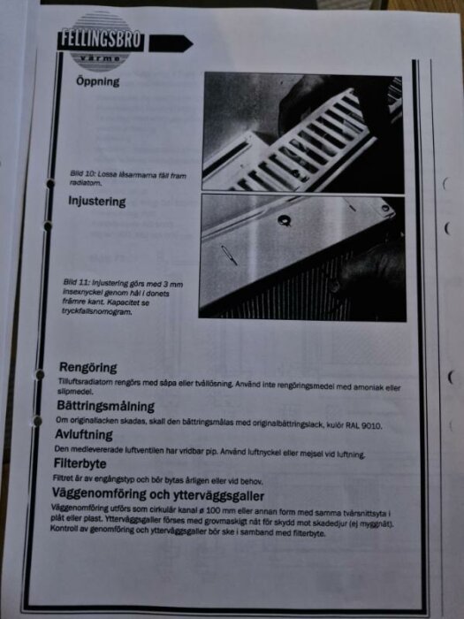 Bruksanvisning från Fellingsbro värme visar instruktioner för öppning och justering av radiator med svartvit bild av handen som lossar låsarm.