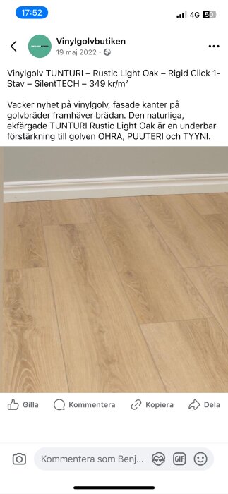 Ekfärgat vinylgolv med fasade kanter, modell Tunturi Rustic Light Oak, installerat utan skarvar, syns liggande längs en vägg med golvlist.