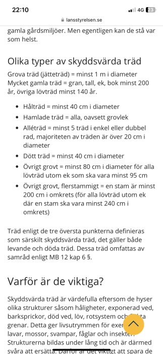 Skärmbild av text på lanstyrelsen.se om skyddsvärda träd inklusive definitioner och varför de är viktiga.