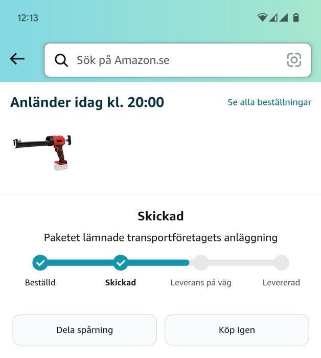 Amazon-leveransspårning visar en produkt som anländer idag kl. 20:00 med status skickad från transportföretagets anläggning.