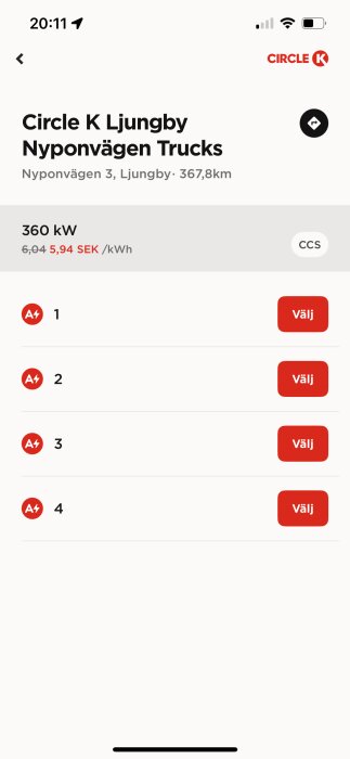 Appskärm på laddningsstation Circle K i Ljungby, med pris 5,94 SEK/kWh och alternativ att välja laddpunkt.