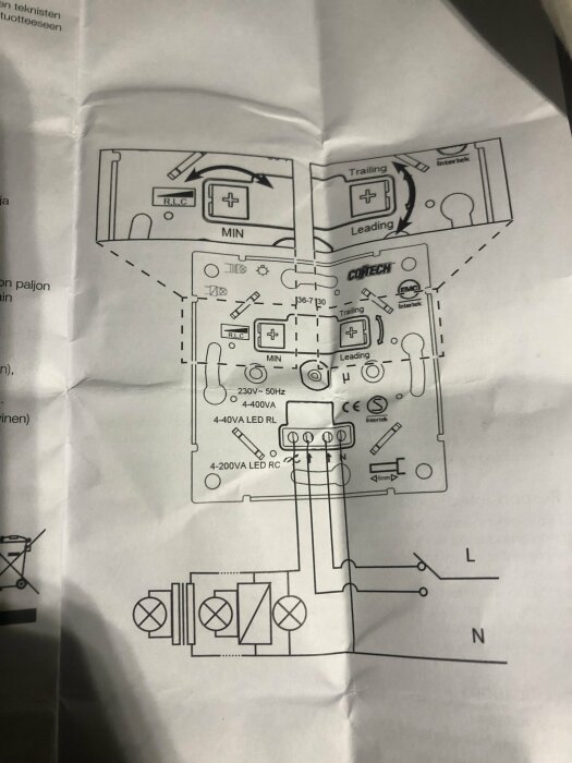 Instruktionsblad för installation av dimmerkontakt med ledningsdragning och tekniska specifikationer.