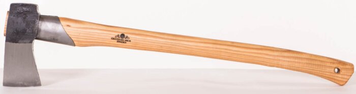 Handyxa från Gränsfors Bruk med trähandtag och stålhuvud, perfekt för bygg- och renoveringsprojekt.