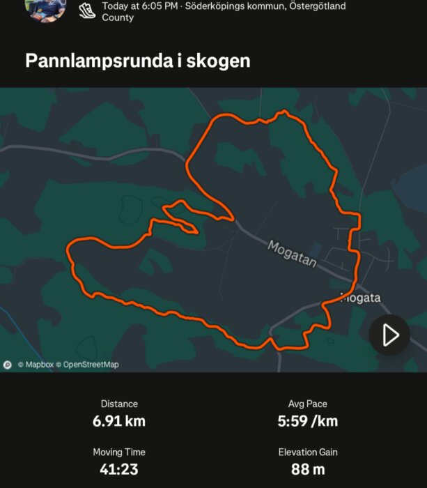 Karta över pannlampsrunda i skogen vid Söderköping, 6,91 km lång med höjdskillnad 88 m, med en genomsnittlig tid på 5:59 min/km.