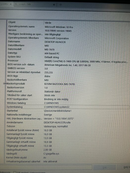 Skärmbild av systeminformation med operativsystem, datornamn, tillverkare, modell, processor, BIOS-version, installerat RAM och annan hårdvara.