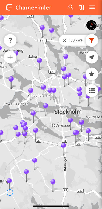 Karta över Stockholm med laddstationer markerade i lila på Chargefinder-appen.