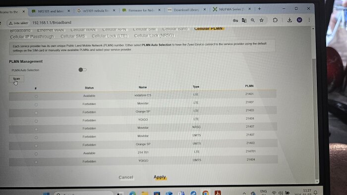 Routerinställning visar tillgängliga mobilnät med status och nätverkstyp, inklusive Vodafone ES LTE och Movistar NR5G, men inget Vodafone 5G.