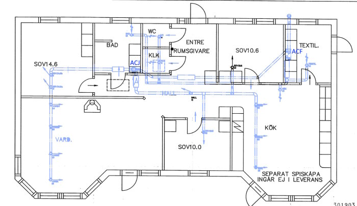 Planskiss som visar rördragning för ventilationssystem, markerat med ACF där en luftvärmepump kan placeras för värmeåtervinning.