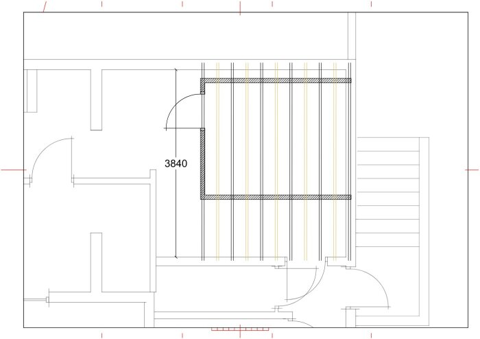 Planritning av badrum på bjälklag med måttet 3840 mm och bjälkavstånd cc300, placerat ovan källare.