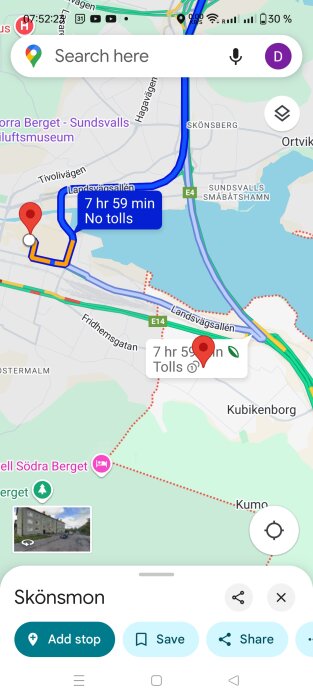 Karta över Sundsvall med två rutter markerade: en utan avgifter som tar 7 timmar och 59 minuter och en med avgifter.