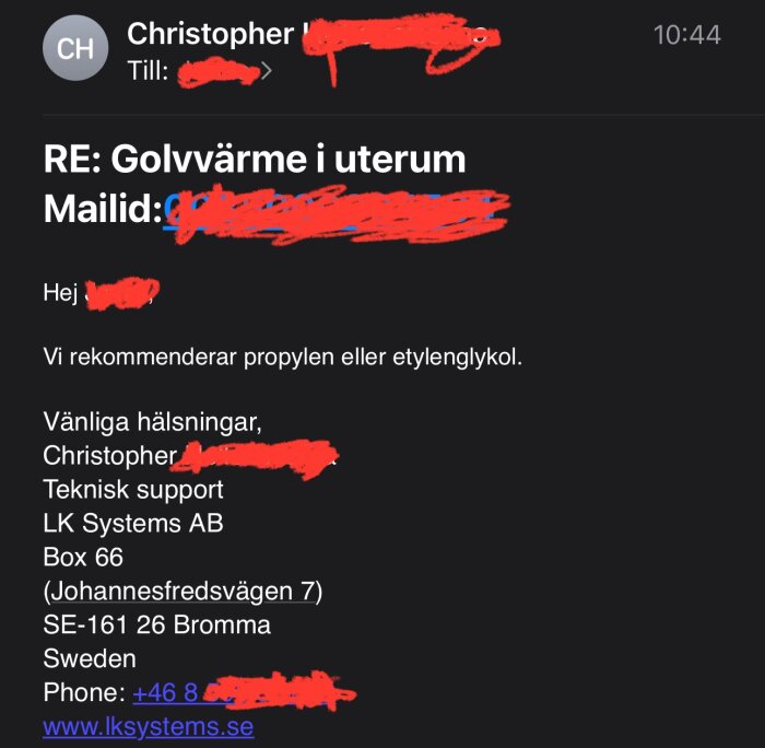 Ett e-postsvar från LK Systems teknisk support som rekommenderar propylenglykol eller etylenglykol för golvvärme i uterum.