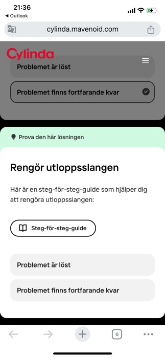 Skärmdump av Cylindas supportsida med steg-för-steg-guide för rengöring av utloppsslangen, med alternativen "Problemet är löst" och "Problemet finns fortfarande kvar".