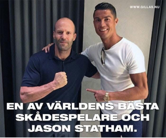 Två män poserar tillsammans. En man gör en knytnäve och den andra pekar på honom. Text: "En av världens bästa skådespelare och Jason Statham.