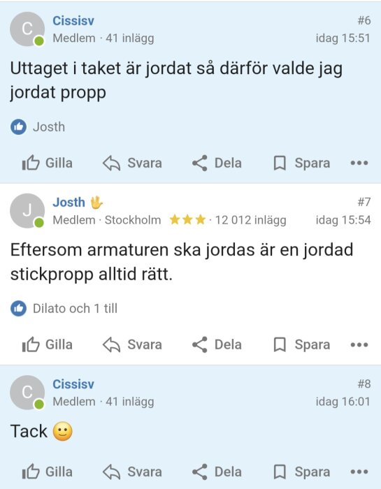 Forumdiskussion om elektriska uttag och jordade stickproppar; användare diskuterar att välja rätt propp för armaturer.