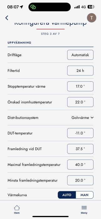 Konfiguration av värmepump, driftsläge automatisk, DUT-temperatur -11, önskad inomhustemperatur 22°C, golvvärme, filtreringstid 24h.
